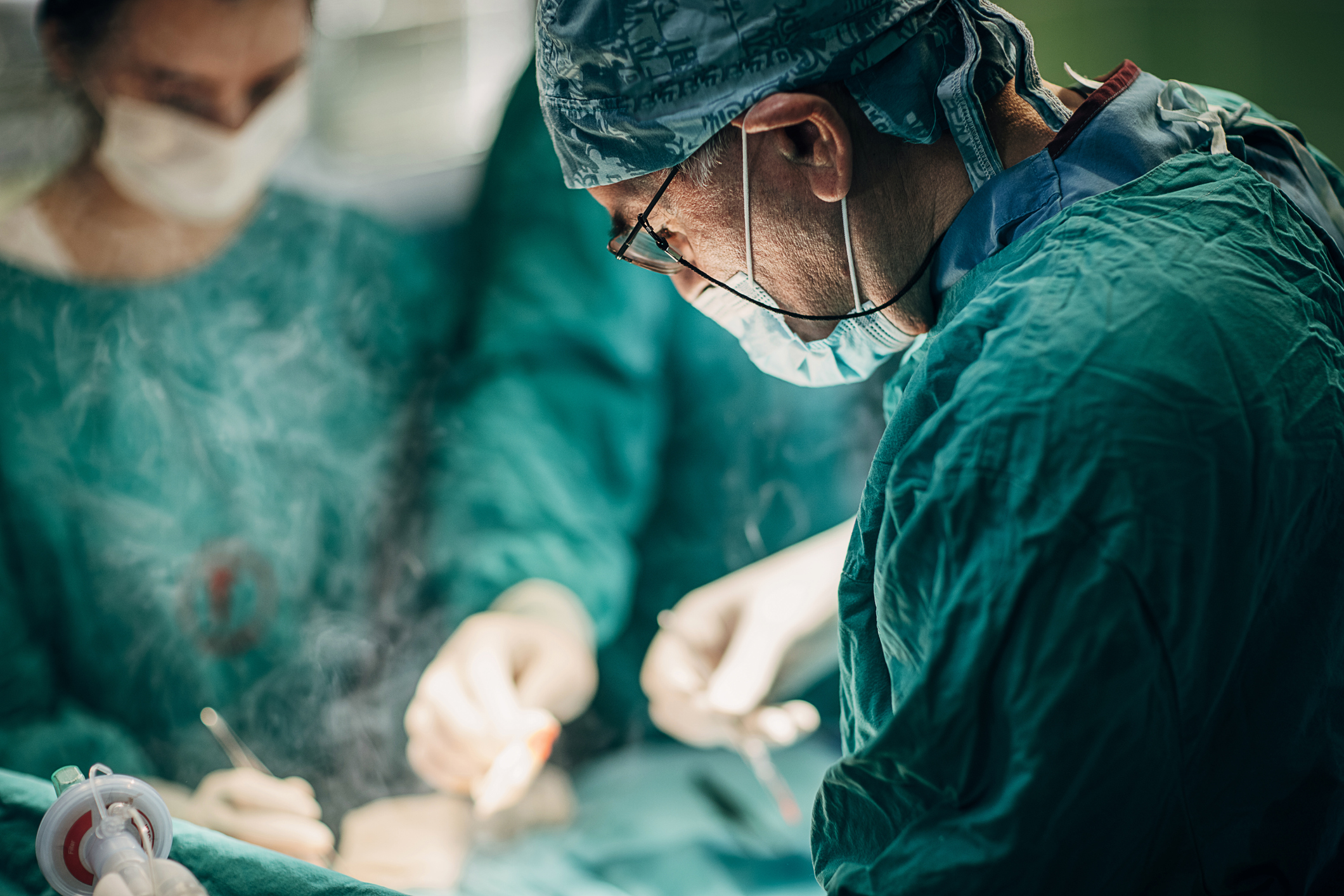 Team of surgeons performing surgery Arm Lift (Brachioplasty) in Bucks County, PA & Hunterdon County, NJ
